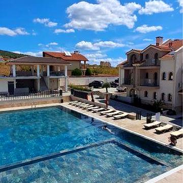 Квартира в Болгарии,комплексе Гранд Вилладж (Grand Village) в Кошарице