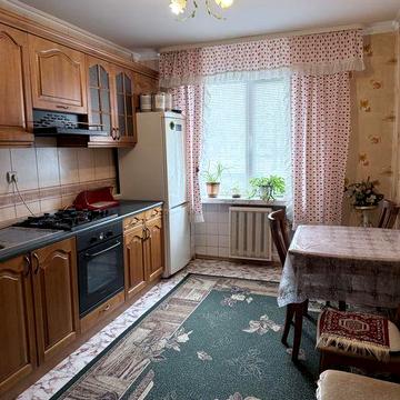 Здам 3 квмнатну капртиру