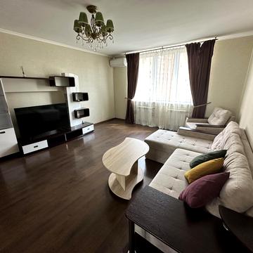 Княжий Затон вул., 21