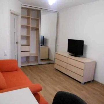 2 комнатная возле метро 23 Августа