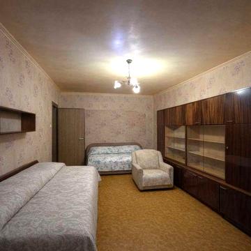 1но комнатная на Затонского 30 метров за 17 500 большой балкон