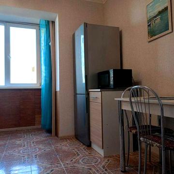 Оренда 1-к.квартири, Дніпровський р-н.вул. Райдужна 43,озеро Райдужне