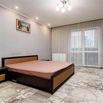 Продаж 3 кімнатної квартири в ЖК ДанБуд по вул. Героїв Майдану