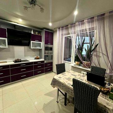 2-кімнатна квартира вул. Райдужна. Воскресенка.