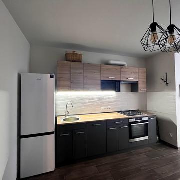 Сімейна вул., 4