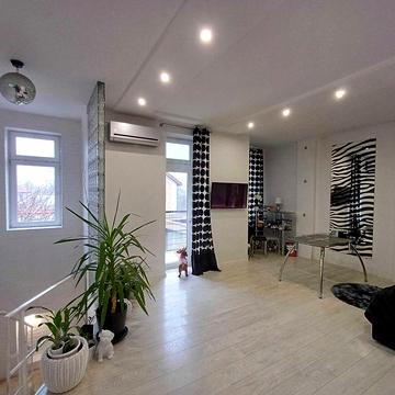 Роскошный дом в городе