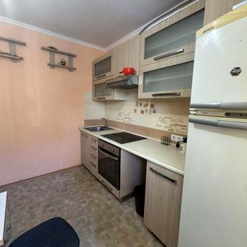 Оренда двох кімнатноі квартири в Гречанах