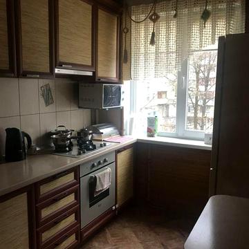 4-х кімнатна квартира в центрі міста.