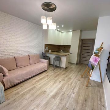 Каховська вул., 62-А