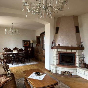 Оренда будинку у місті Івано-Франківську