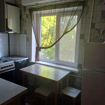 Сдается 1 комн. квартира по ул. Парамонова, Космос