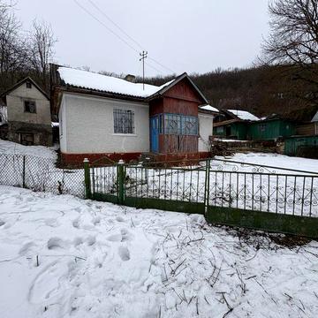 Продається житловий будинок у с. Лошнів (Теребовлянський район)