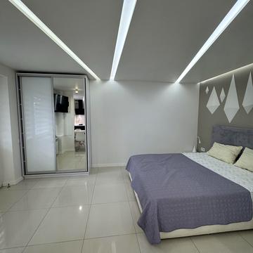 Володимирська вул., 89