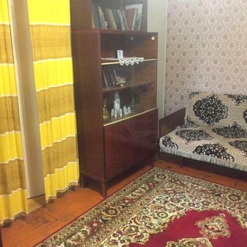 Здаю в оренду власну 2-х кімнатну квартиру по вул. Нижньодніпровській