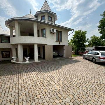 Оренда 8-ми кімнатного будинку, в с. Грушівка!