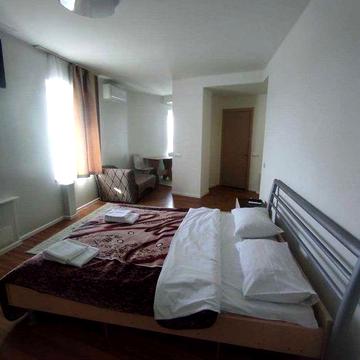 сдам квартиру в центре Днепра. Можно одному мужчине