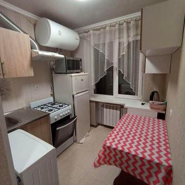 Продам квартиру на Сонячному