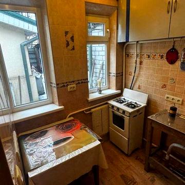 Здам 1к затишний будинок з газом, правий берег Дніпра