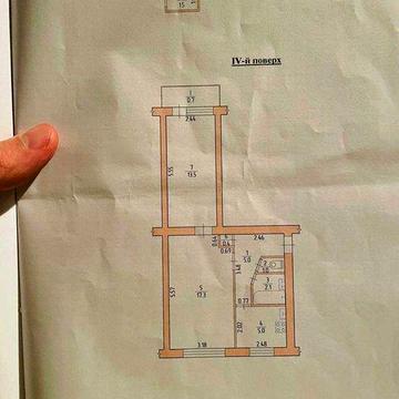 2-кімн. 45 м² біля, ТРЦ “Парк” 5 хв, 4/5, балкон+підвал