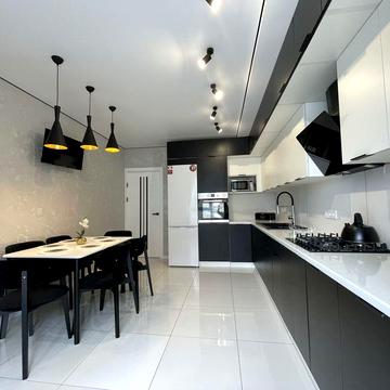 2-х Кімнатна біля Парку Шевченка, 4 поверх , Новий ремонт ЖК Парковий маєток