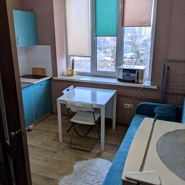 S Сдам студию в новострое метро Центральный рынок