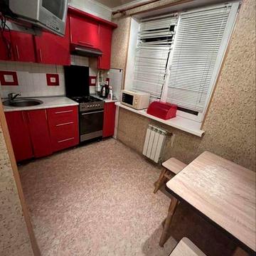 Без рієлтора , Ахсарова 20а