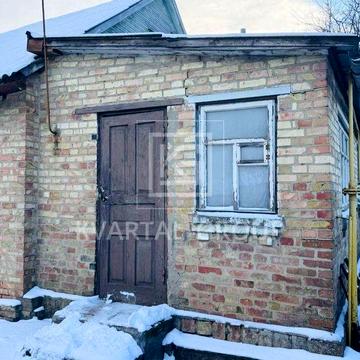 Ділянка 11.3 сотки з комунікаціями і будинком 90м2.