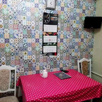 Склозаводська вул., 5