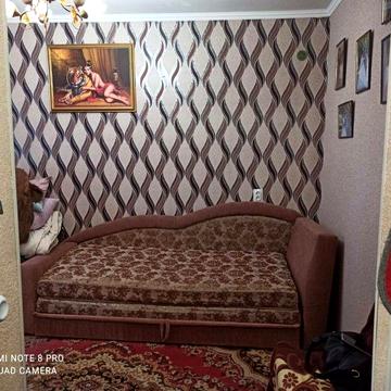 Продав однокімнатну квартиру на польовій