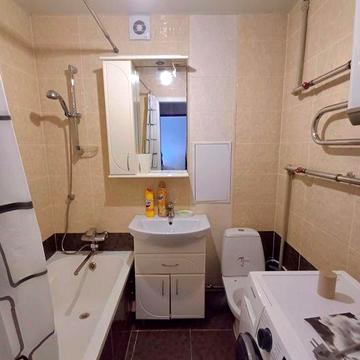 Сдам в аренду 1 комнатную квартиру на 4/9 Космонавтов Первая сдача!!!