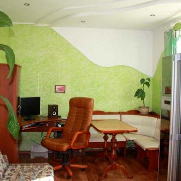 Продам будинок з меблями