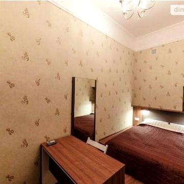 Довгострокова оренда 1к Квартира Соборна площа