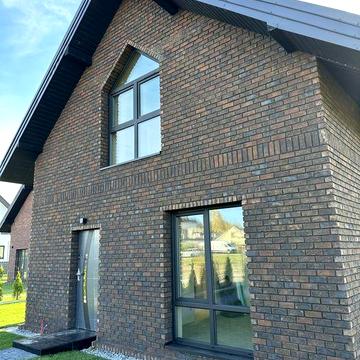Продаж Окремий Будинок 5 соток , 120 м2 , 4 кімнати Зубра