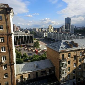 Предславинська вул., 26-А