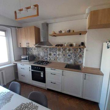 Сдам. Трёхкомнатная квартира на Таирова.