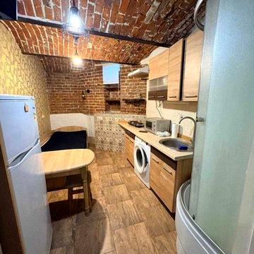 Оренда квартири студії вул.Личаківська (7000грн вже з комуналкою)