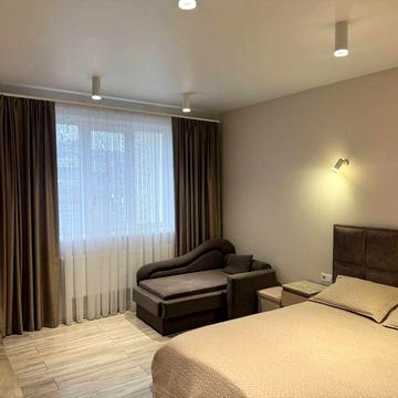 ВЛАСНИК. Продам однокімнатну квартиру 43кв "Затишний квартал" ЖК Затишний квартал