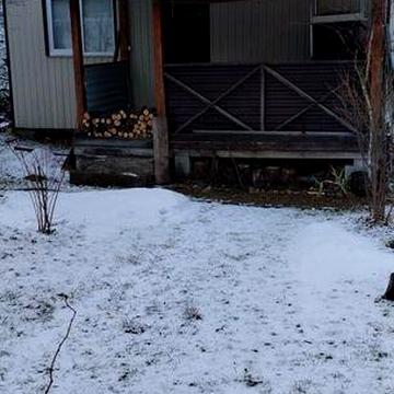 Продам   Битовку  з обстановкою під ключ