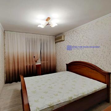 Янтарна вул., 40