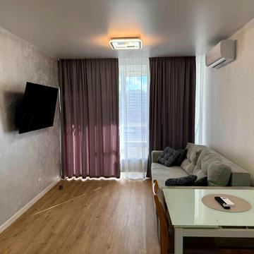 Всеволода Змієнка вул., 19