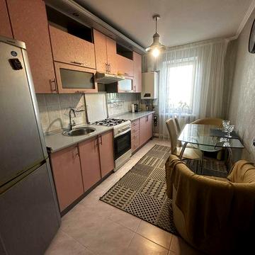 3 к квартира з ІО по Домбровського