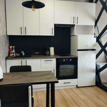 Здам власну 1 кімнатну квартиру в новобудові ЖК Сімейний