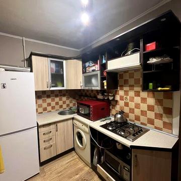 Оренда 1 Кім квартири Зарічанська