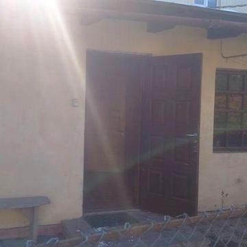 Квартира з ділянкою