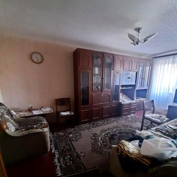 Продам 2-к квартиру в центрі