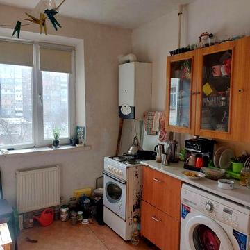 Продам 2х кімнатну квартиру з АГВ на Жадова