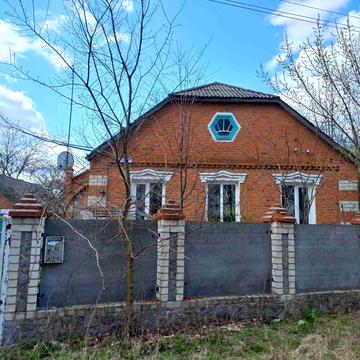 Будинок в селищі Ковʼяги