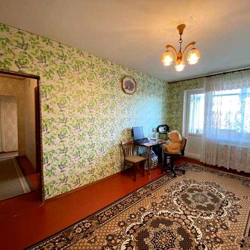 Продаётся двухкомнатная квартира на Солнечном