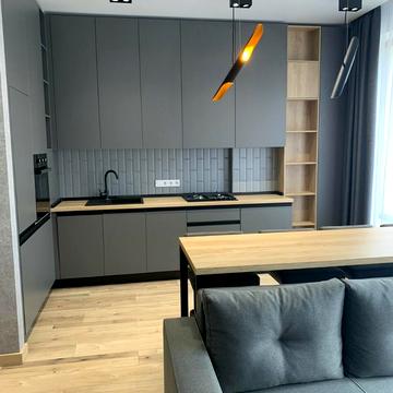 Дача Ковалевського вул., 121