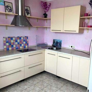 Сдам 1 комн.кв. Небесной Сотни Левитана новострой с ремонтом